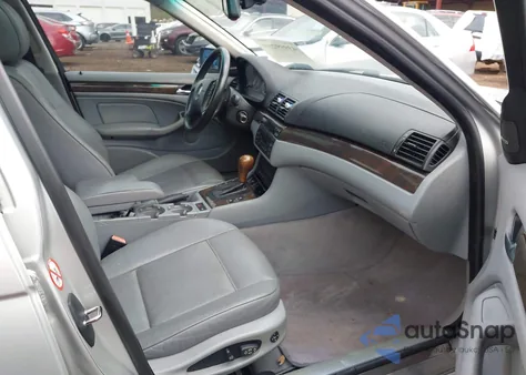 2002 BMW 330I from USA, damaged, VIN WBAEV53452KM16357